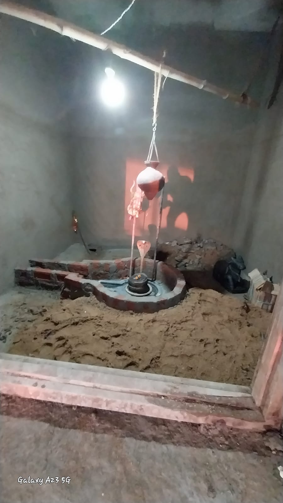Shiva Lingam with Abhishek Pot